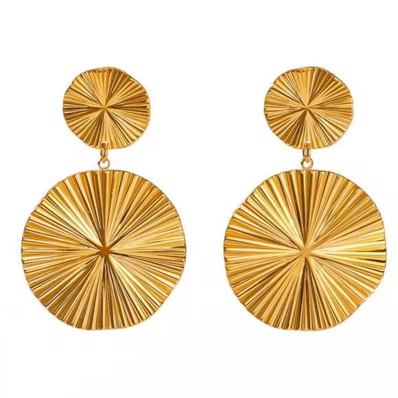 18K Gold Plated Earrings - Gold Jewelry - Picture 1 of 6